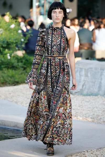 Look 47